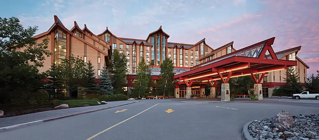 Casino Rama Resort, physical casino, wood